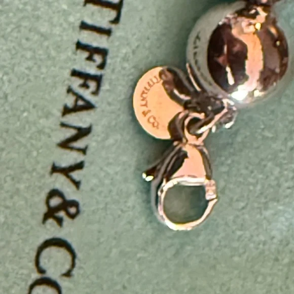 Tiffany & Co Hardware Bead Bracelet in Sterling Silver 10 mm 8.25 length - Picture 5 of 12